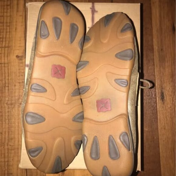 Twisted X Women's Driving Moccasins - Picture 2 of 3